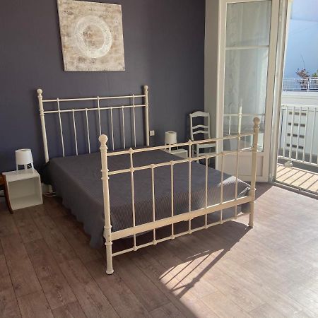 Appartement Des Tilleuls 1 Er Etage Royan Exterior photo