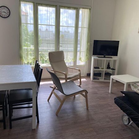 Appartement Des Tilleuls 1 Er Etage Royan Exterior photo
